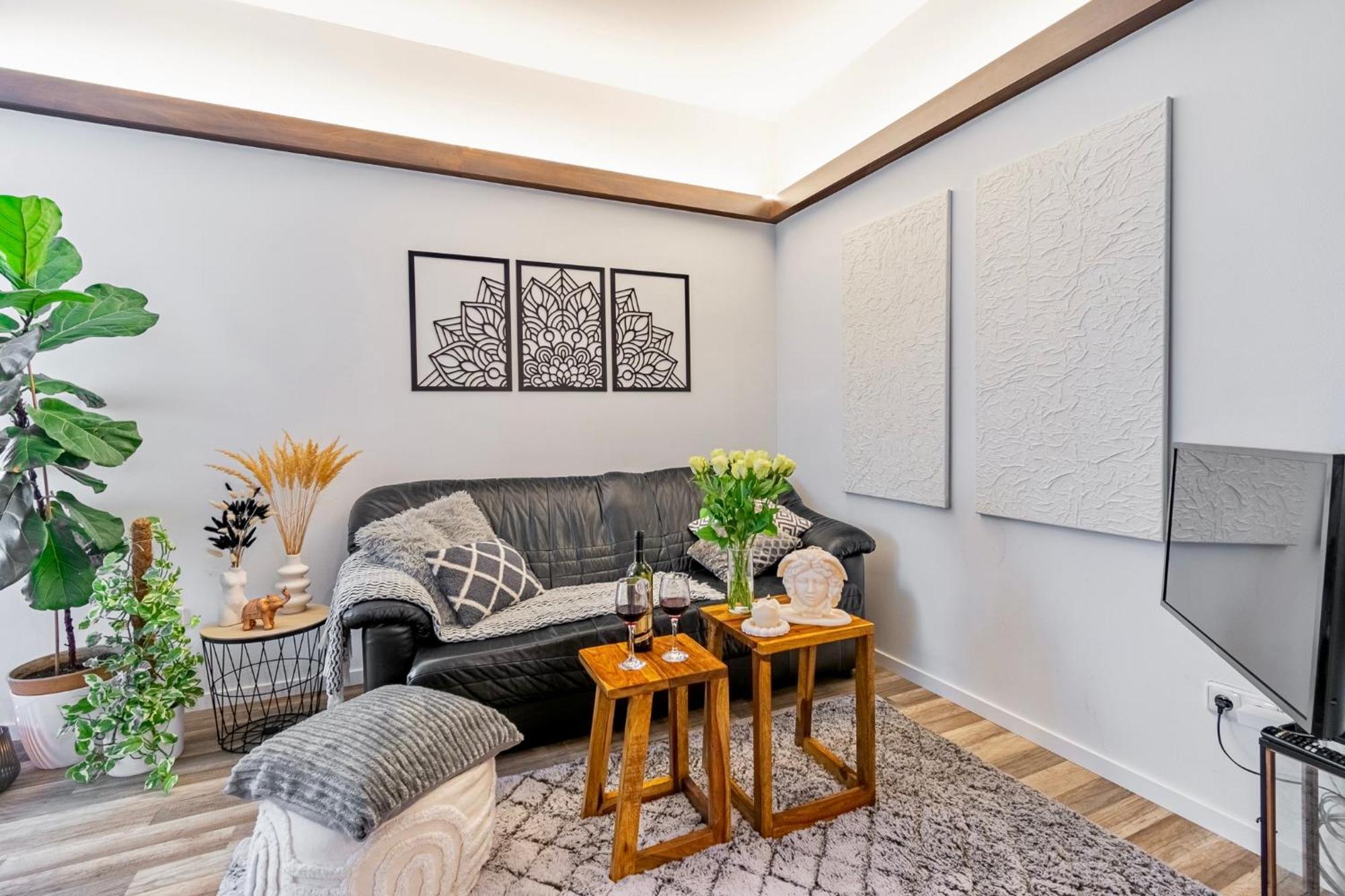 Natural-Style Apartment In The Centre Of Pressburg Exterior foto